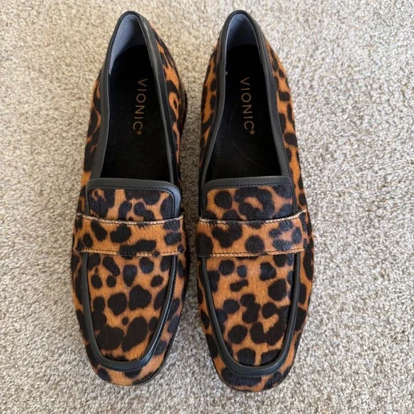 Vionic Sellah Calf Hair Animal Print Slip On Loafers Size 38 US7.5 Arch Support - Picture 3 of 9